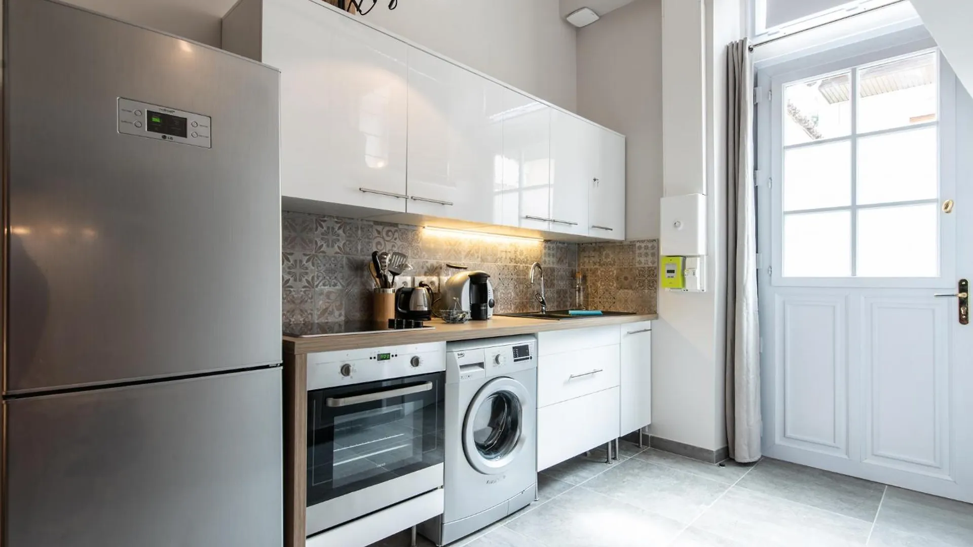 Apartment Good Night Inn Lyon Part Dieu